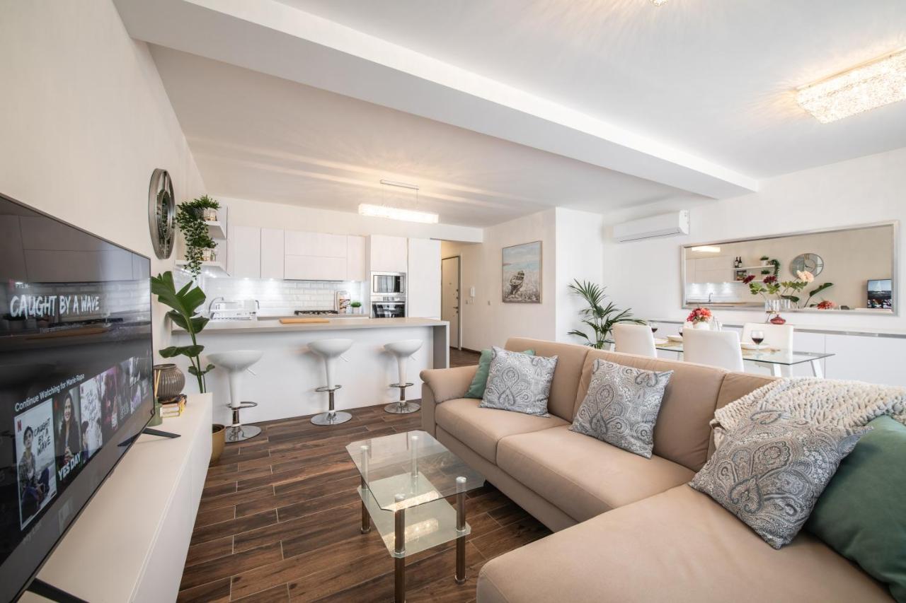 Electra Residence - Luxury Central Beachview Apartment Marsalforn Extérieur photo