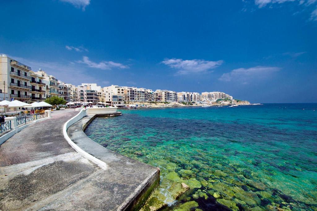 Electra Residence - Luxury Central Beachview Apartment Marsalforn Extérieur photo