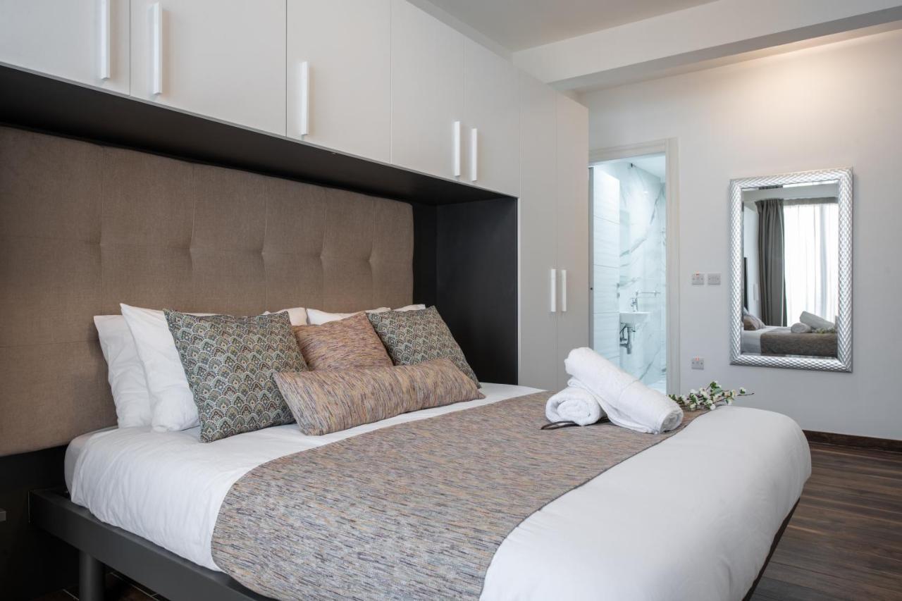 Electra Residence - Luxury Central Beachview Apartment Marsalforn Extérieur photo