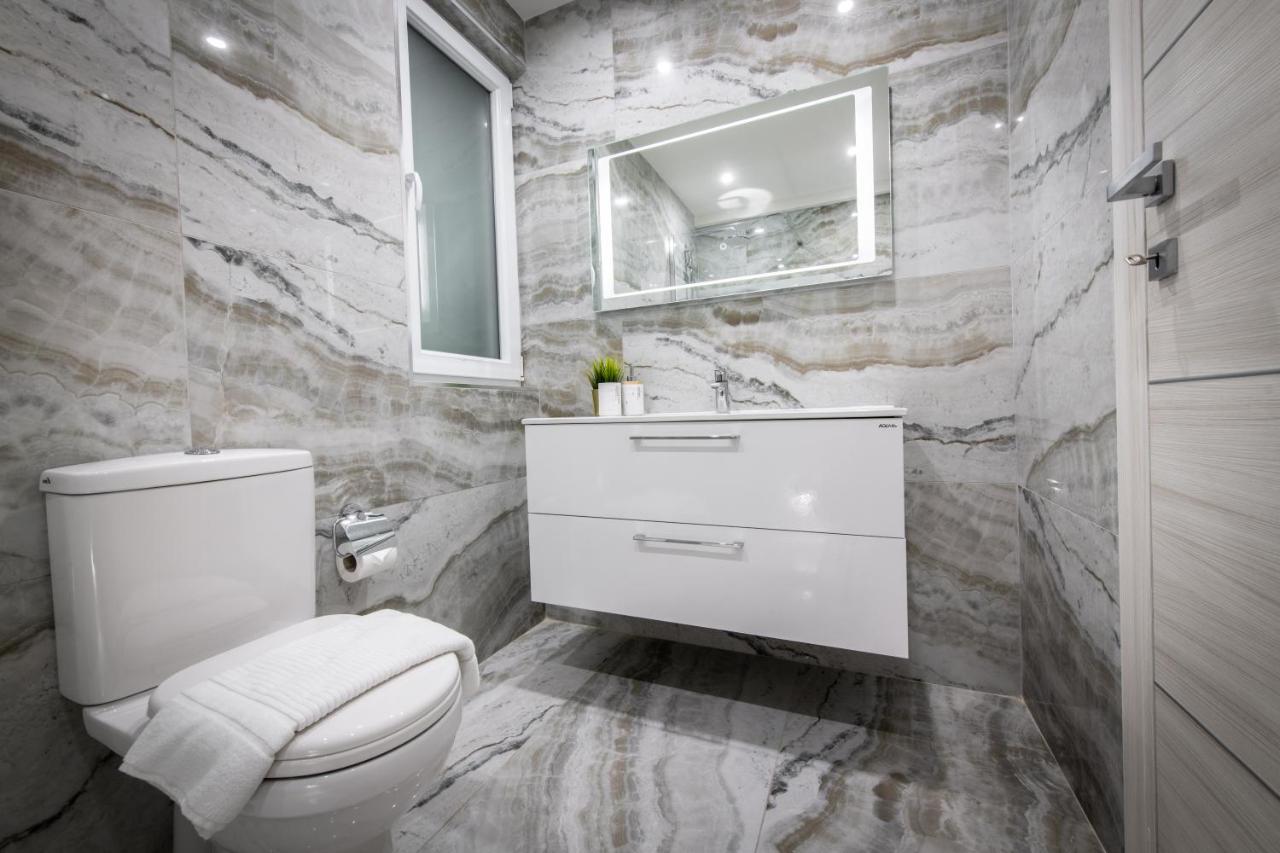 Electra Residence - Luxury Central Beachview Apartment Marsalforn Extérieur photo